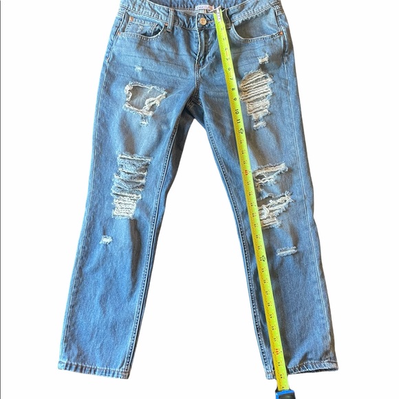 Dex Distressed Boyfriend Jeans | size 29 - Picture 3 of 5